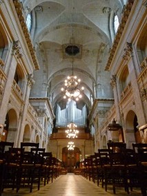 Oratoire du Louvre, la nef et l'orgue
